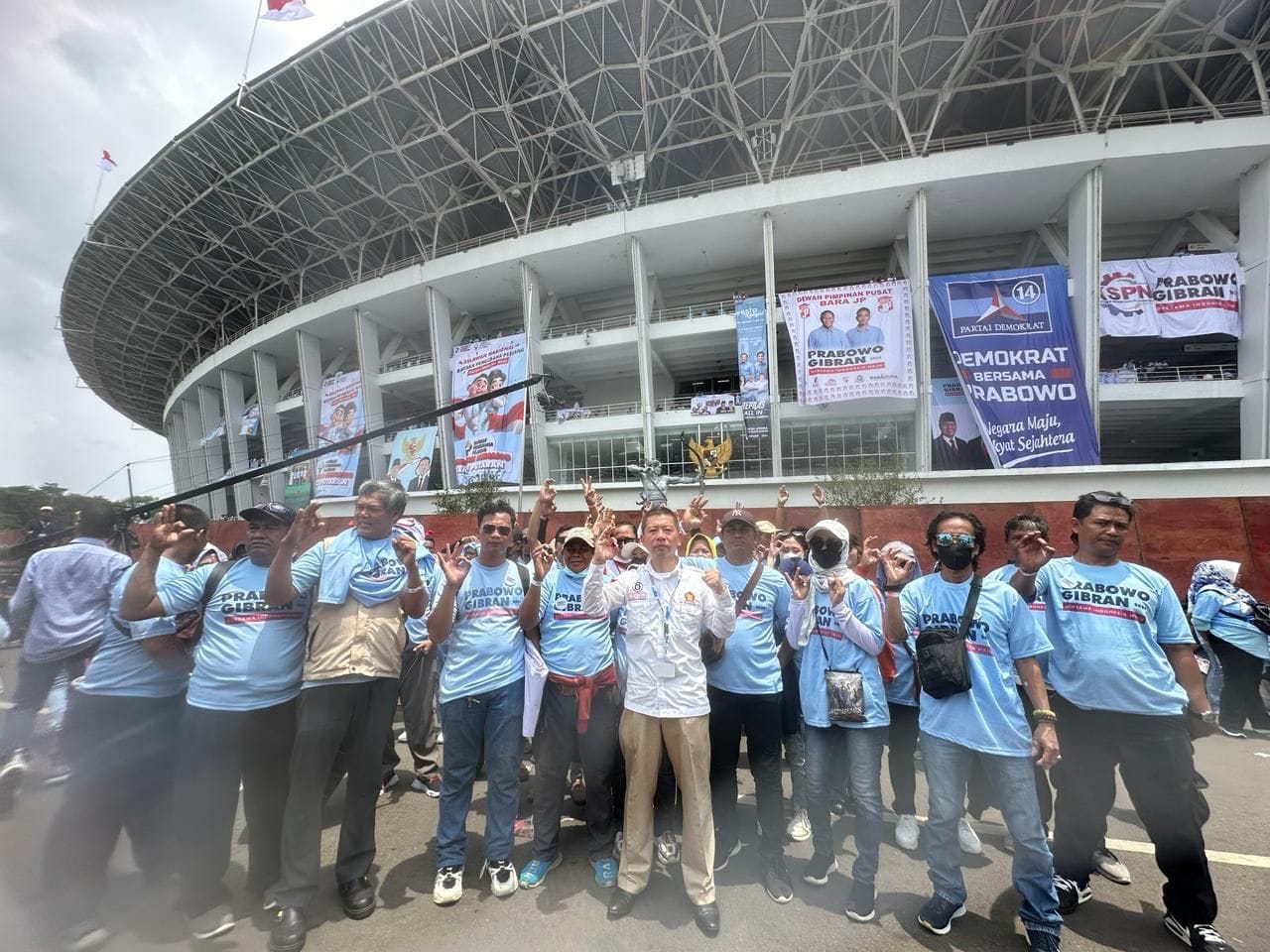 Antusiasme Massa Pendukung Andy Cahyady No. 06 Dapil 3 DKI Jakarta Memuncak dalam Kampanye Akbar yang Meriah