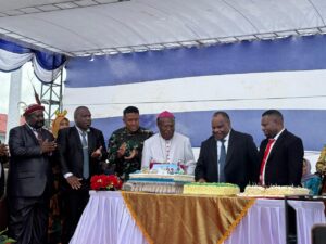 Dandim 1715 Yahukimo Hadiri HUT ke-23 Kab. Yahukimo dan Natal Bersama Korpri, TNI-Polri dan Masyarakat