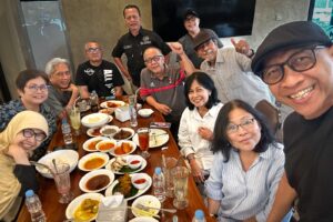 Doa untuk Glen di Reuni Dupati 1979