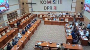 DPR Resmi Tetapkan Hakim Agung dan Hakim Ad Hoc 2026