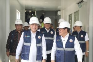 Menaker Yassierli: Pekerja Informal Sektor Persampahan Dapat Diskon Iuran JKK-JKM 50 Persen