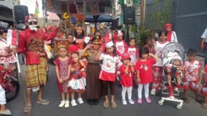 Antusias Ratusan Anak-anak Jalan Santai, Meriahkan Gebyar HUT ke-81 Kemerdekaan RI