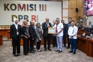 Merebut Kepercayaan Publik, Mewujudkan UU Perampasan Aset