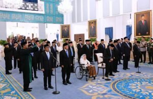 Panglima TNI Hadiri Pengangkatan 26 Anggota Wantimpres di Istana Negara