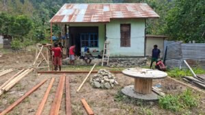 Satgas TMMD Kodim 1808 Mansel Bergerak, Rehab Rumah Tak Layak Huni