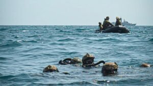 Tembus Kegelapan Bawah Laut, Kopaska Menyelam Bersama MTO ADF