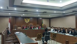 Dua Saksi Polisi Bersaksi Soal Penangkapan Bangun